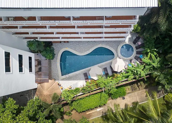 Patong Central Budget Stay